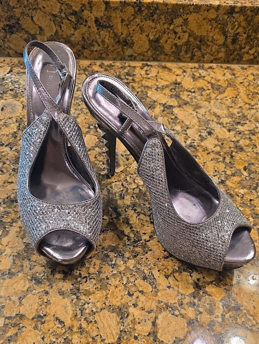 Glitter Peep-Toe Slingback Heels in Silver